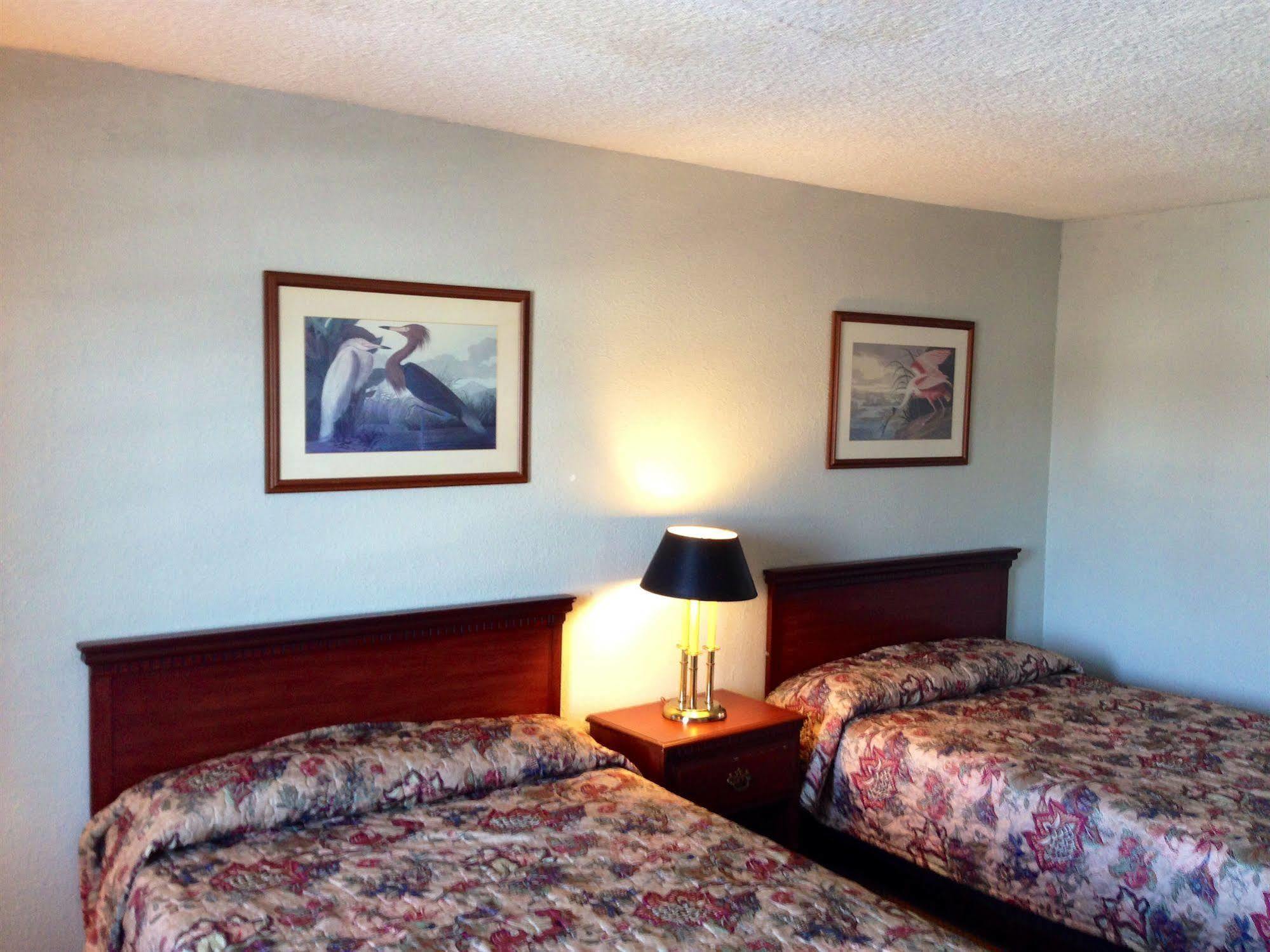 Country Hearth Inn And Suites Paducah Extérieur photo
